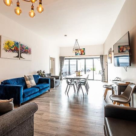 Lionheart Large Luxury Lodge - Sleeps 10- Dog Friendly,Near Sherwood Forest At Fairview Farm Nottingham Great For Family Gatherings ,Groups ,Parties Dış mekan fotoğraf