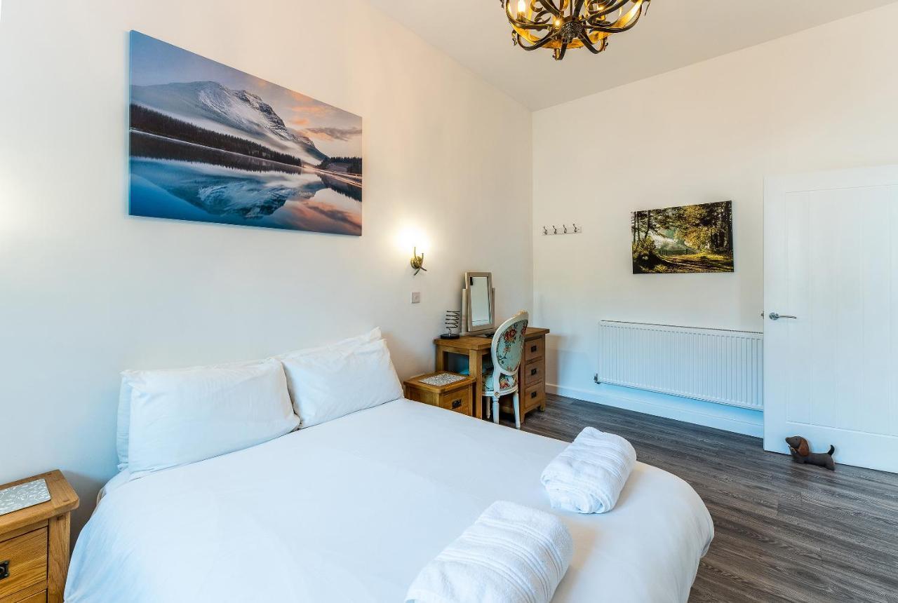 Lionheart Large Luxury Lodge - Sleeps 10- Dog Friendly,Near Sherwood Forest At Fairview Farm Nottingham Great For Family Gatherings ,Groups ,Parties Dış mekan fotoğraf