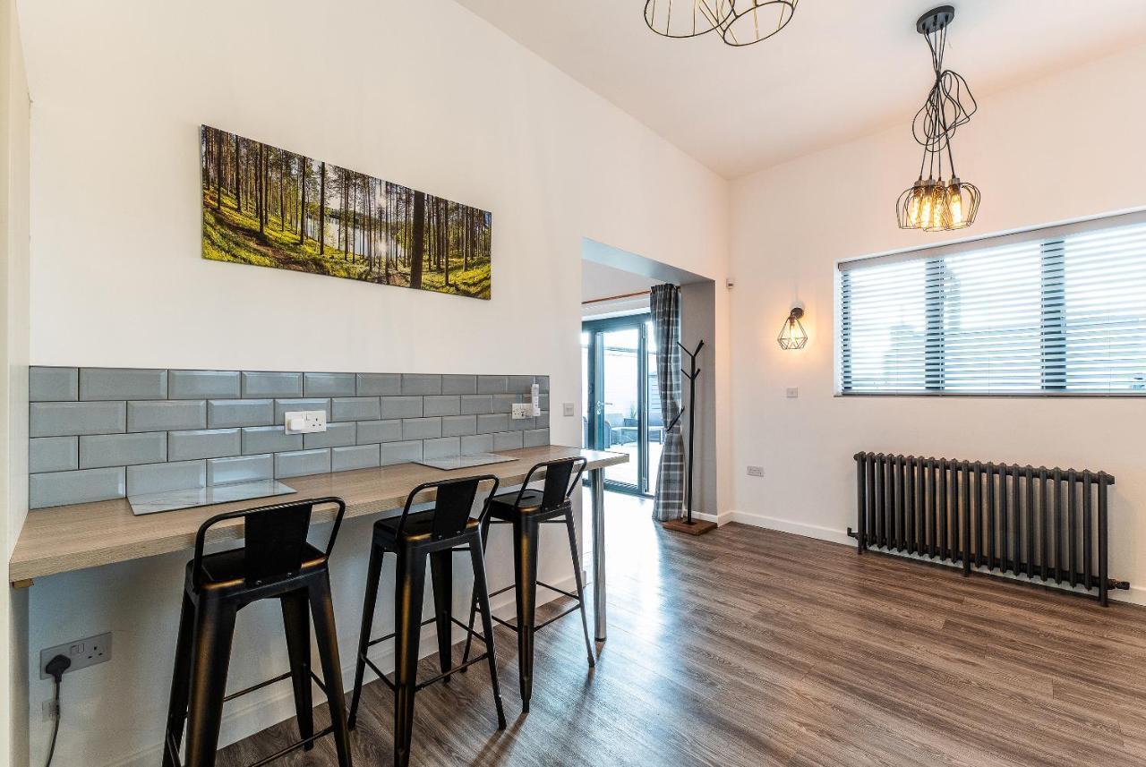 Lionheart Large Luxury Lodge - Sleeps 10- Dog Friendly,Near Sherwood Forest At Fairview Farm Nottingham Great For Family Gatherings ,Groups ,Parties Dış mekan fotoğraf